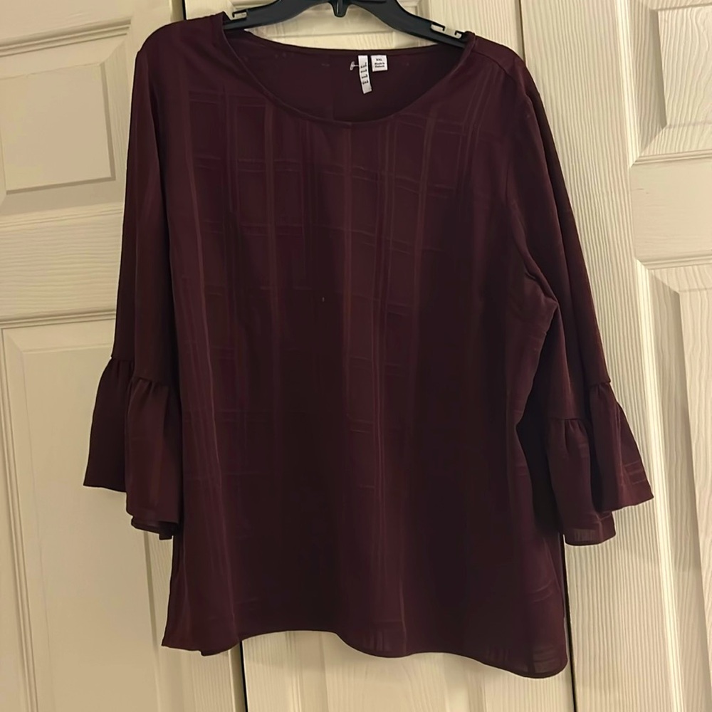 ELLE burgundy blouse